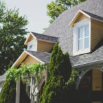 Should You Put Your House in a Trust? The Pros and Cons